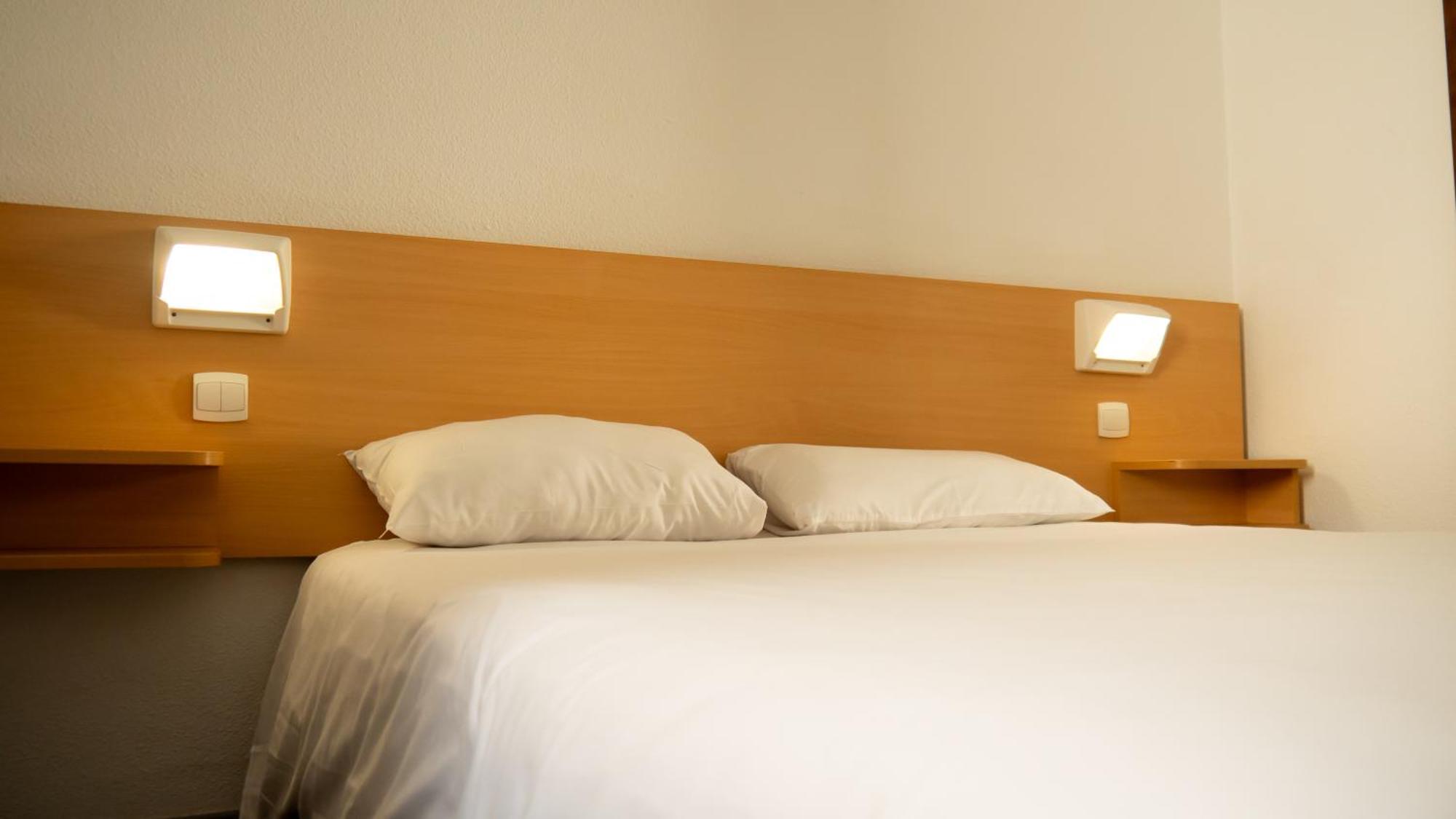 Fasthotel Montpellier Ouest - Un Hotel Fh Classic Сен-Жан-де-Веда Экстерьер фото